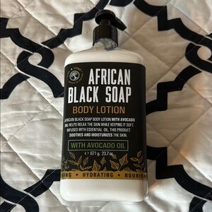 Black and White Moisturizing Body Lotion with African Black Soap